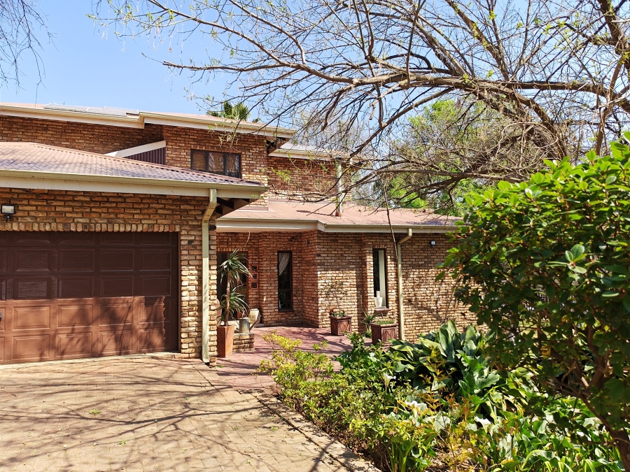 4 Bedroom Property for Sale in Parys Free State